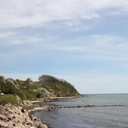 Balkon Mit Meerblick, Gratis Nutzung Vom Ahoi Erlebnisbad Und Sauna In Sellin - Haus De Niege Wech 04 Thiessow
