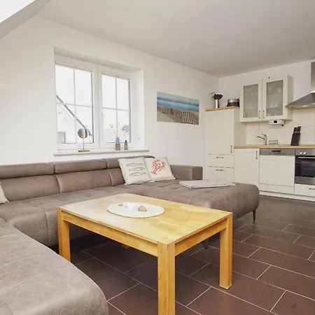 Haus De Niege Wech 04 Mit Gratis Nutzung Vom Ahoi Erlebnisbad Und Sauna In Sellin * Thiessow