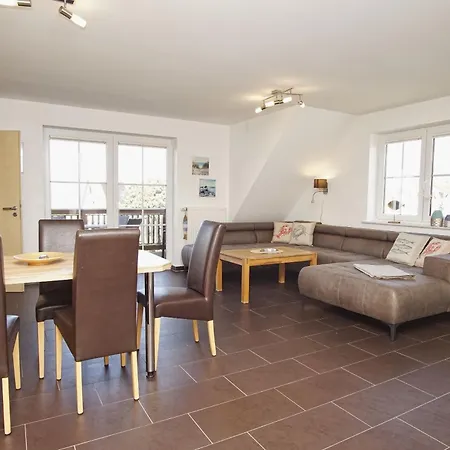 Haus De Niege Wech 04 Mit Gratis Nutzung Vom Ahoi Erlebnisbad Und Sauna In Sellin *