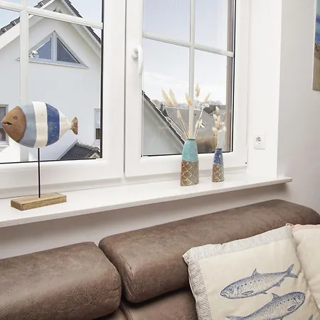 Haus De Niege Wech 04 Mit Gratis Nutzung Vom Ahoi Erlebnisbad Und Sauna In Sellin Thiessow